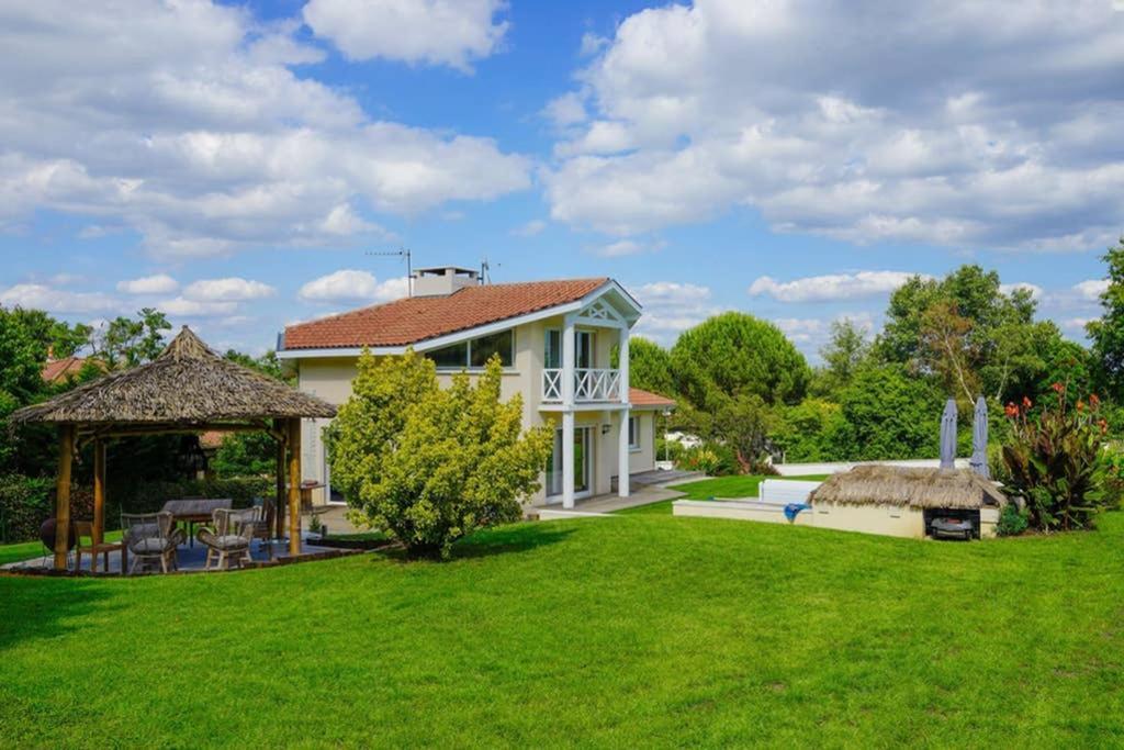 Villa Alba. Piscine grand jardin Hauts de Bordeaux Carignan-de-Bordeaux Exterior foto
